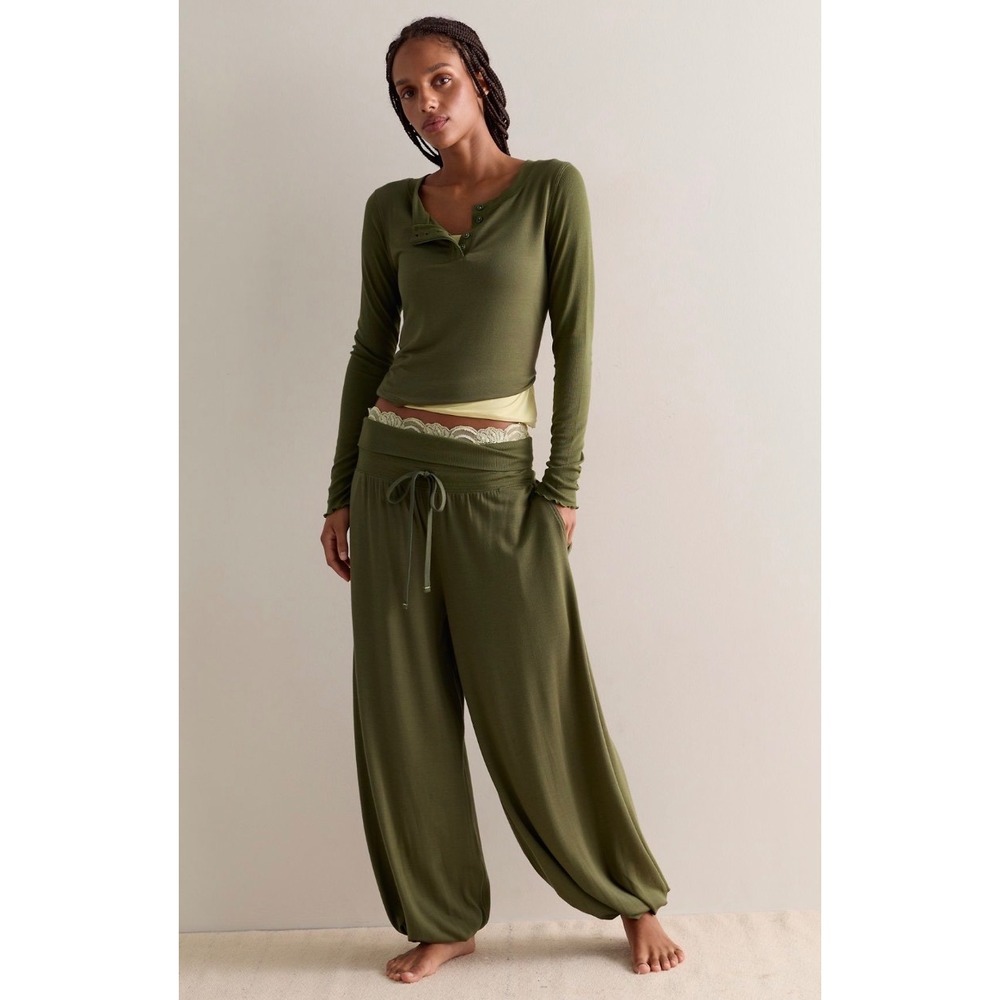 Dream state loungewear jogger pants